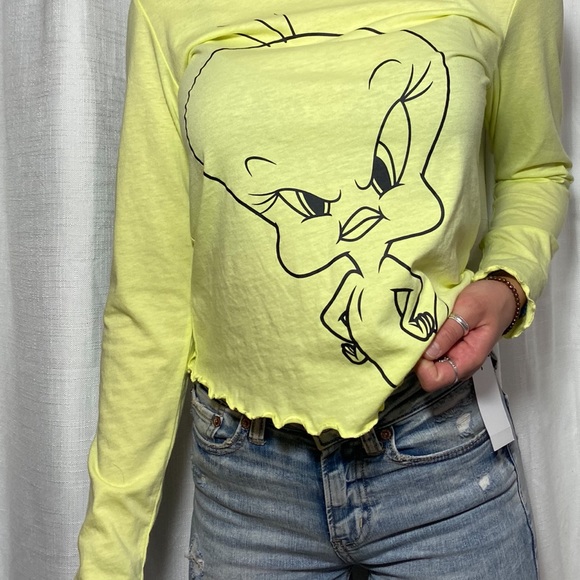 Tweety Bird Top - Picture 5 of 6